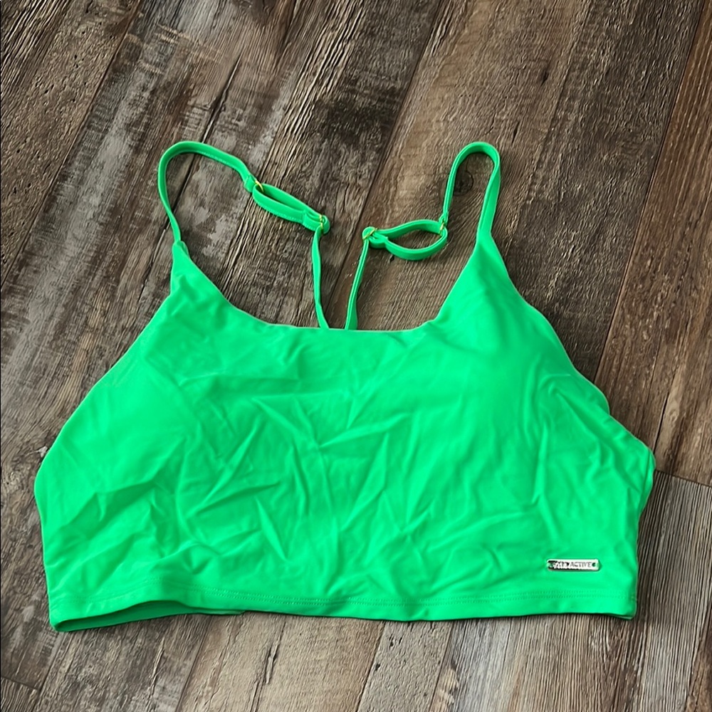 Zyia Vibrant Green Women's Intimate Top L